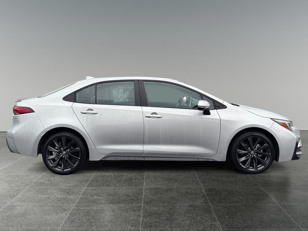 2025 Toyota COROLLA XSE