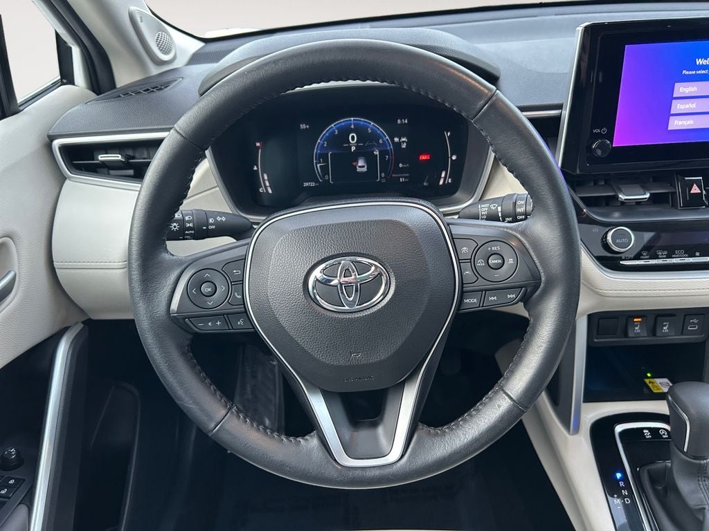 2023 Toyota Corolla Cross XLE