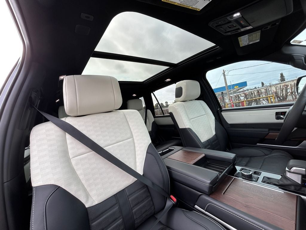 2025 Toyota SEQUOIA 4WD Capstone