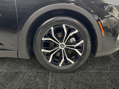 2023 Toyota Crown Limited