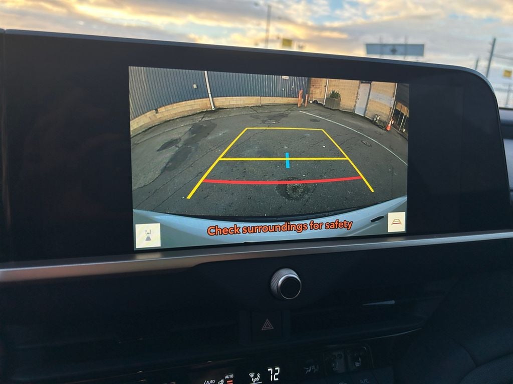 2025 Toyota Crown Signia Limited