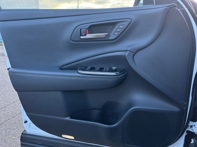 2025 Toyota Crown Signia Limited