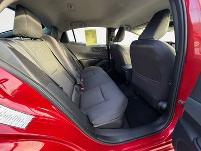 2025 Toyota Prius LE