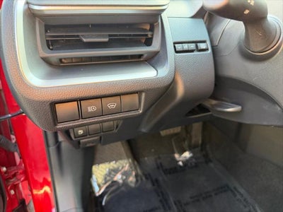 2025 Toyota Prius LE
