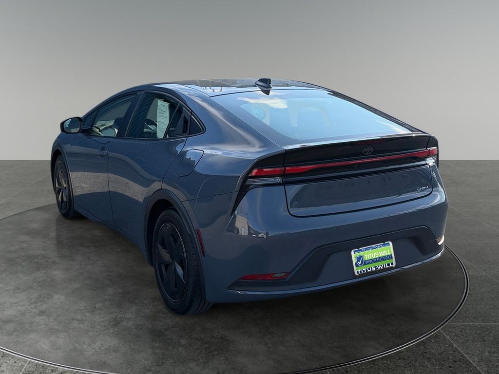 2023 Toyota Prius LE