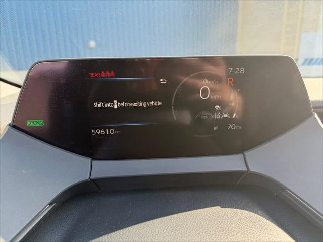 2023 Toyota Prius LE