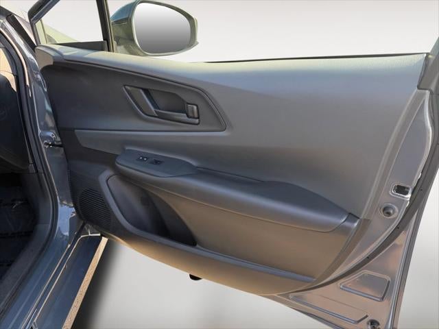 2023 Toyota Prius LE