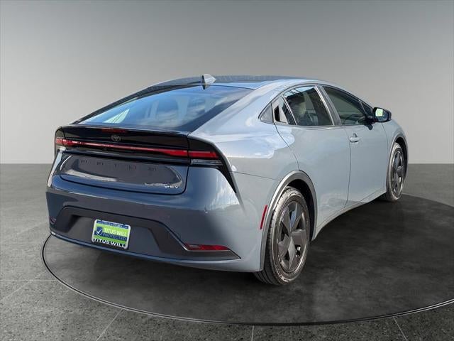 2023 Toyota Prius LE
