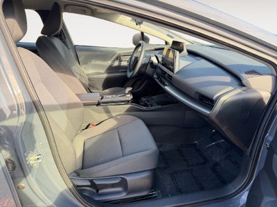 2025 Toyota Prius LE