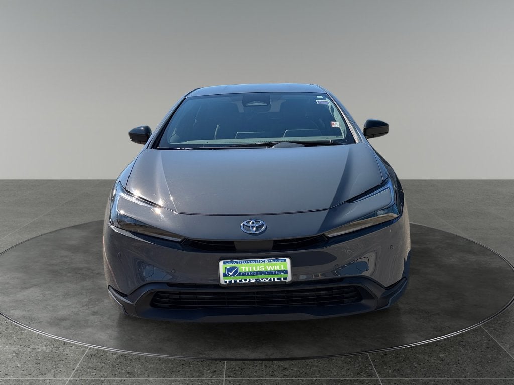 2025 Toyota Prius LE