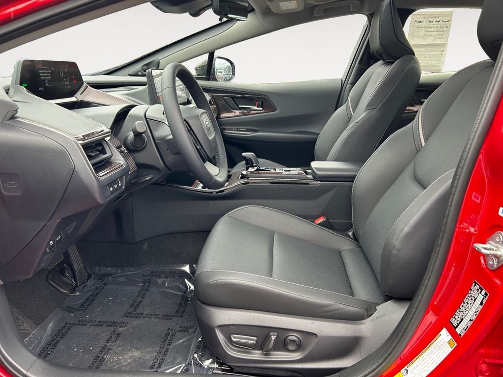 2025 Toyota PRIUS Limited