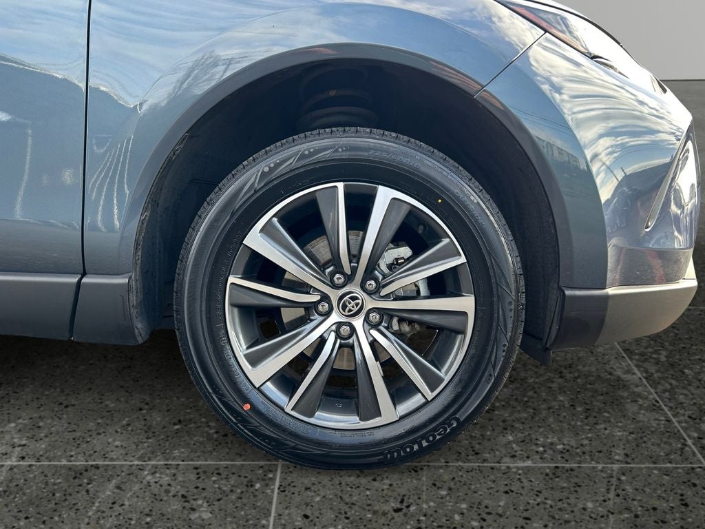 2021 Toyota Venza LE LE