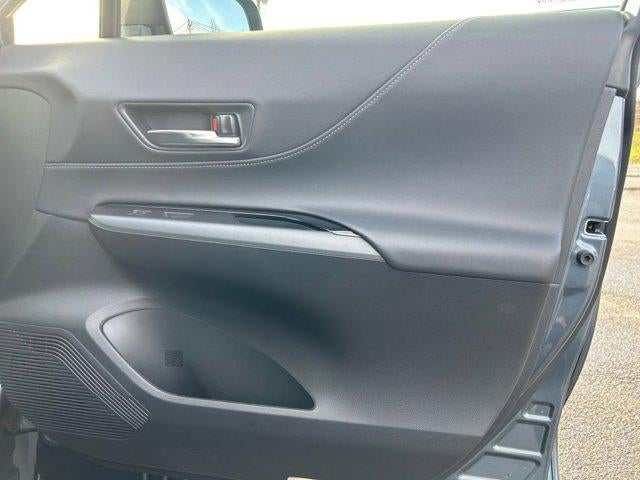 2021 Toyota Venza LE LE