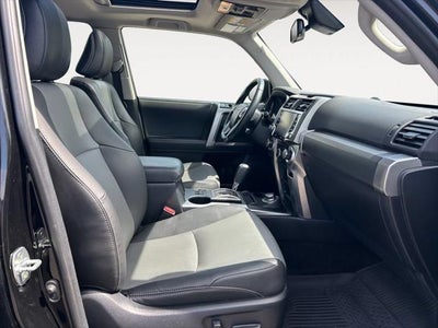 2024 Toyota 4Runner SR5 Premium 1 OWNER