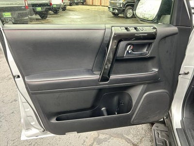2024 Toyota 4Runner TRD Off-Road