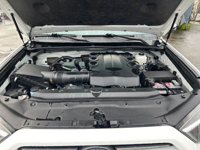 2023 Toyota 4RUNNER TRD Off-Road Premium