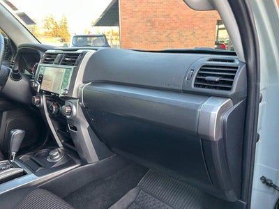 2022 Toyota 4RUNNER Trail