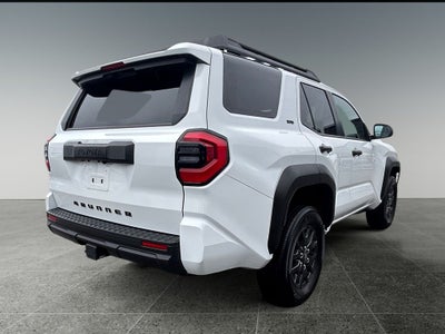 2025 Toyota 4RUNNER SR5