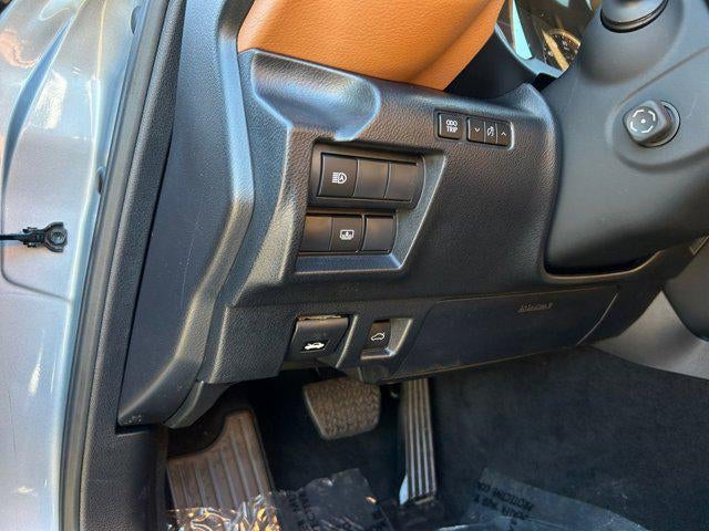 2023 Lexus IS 300 300