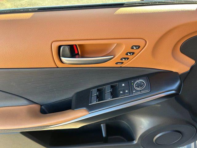 2023 Lexus IS 300 300