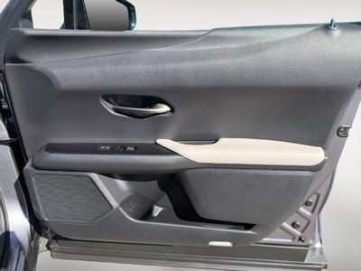 2019 Lexus UX 250h HyBrid AWD--1 Owner