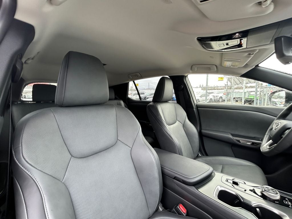 2024 Lexus RZ 450e 450e Premium