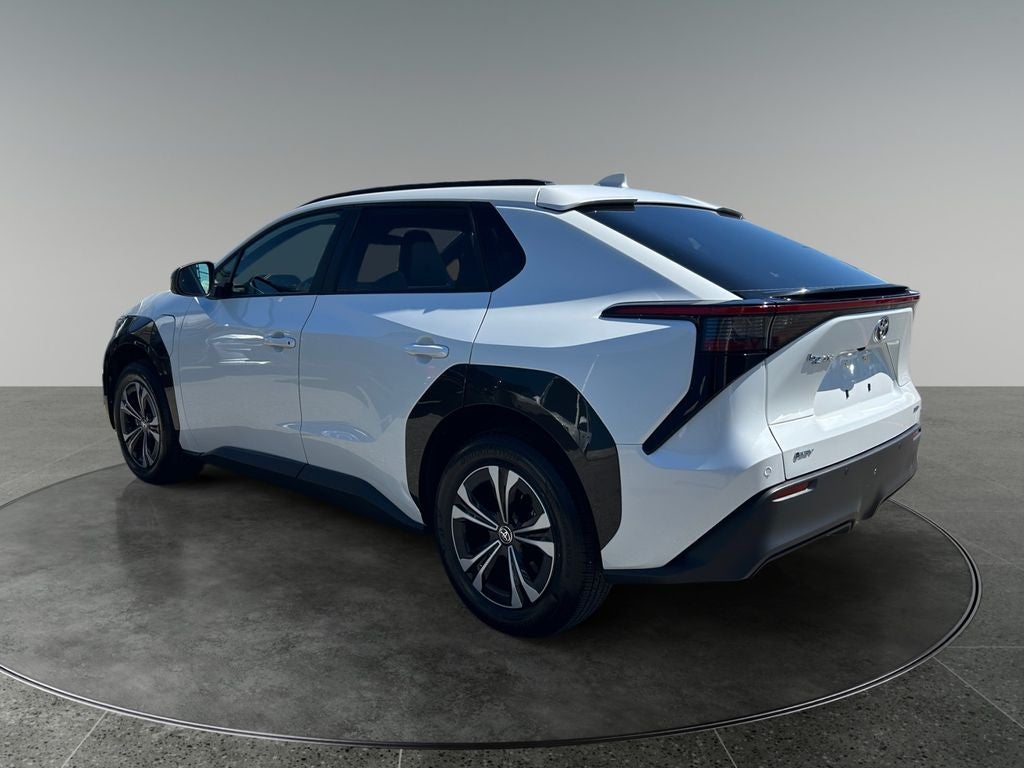 2024 Toyota bZ4X XLE