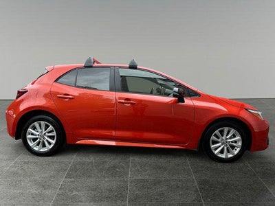 2026 Toyota COROLLA HATCHBACK SE