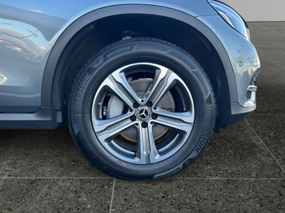 2018 Mercedes-Benz GLC GLC 300 4MATIC® CREAM PUFF