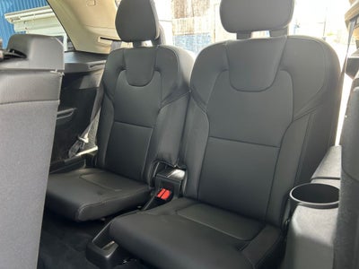 2018 Volvo XC90 T6 Momentum ONE OWNER
