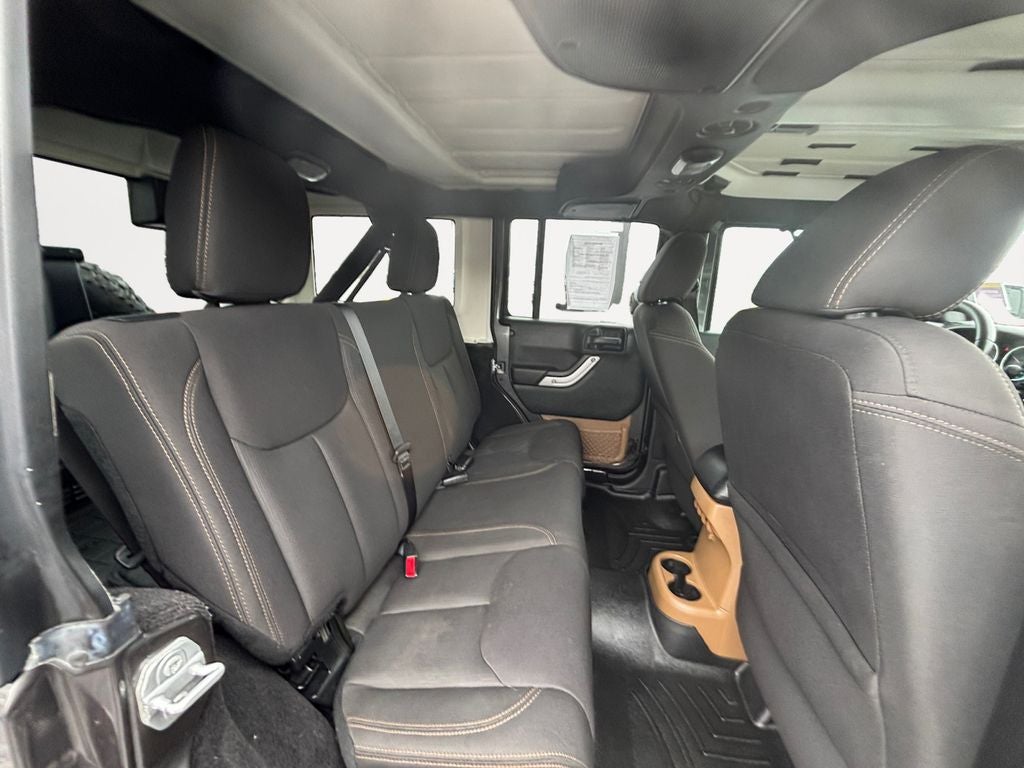 2017 Jeep Wrangler Unlimited Sahara