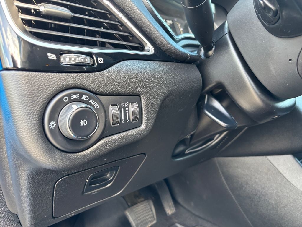 2021 Jeep Cherokee Altitude