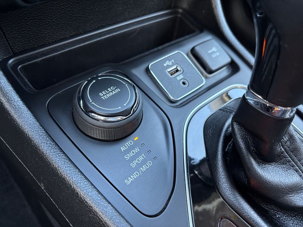 2021 Jeep Cherokee Altitude