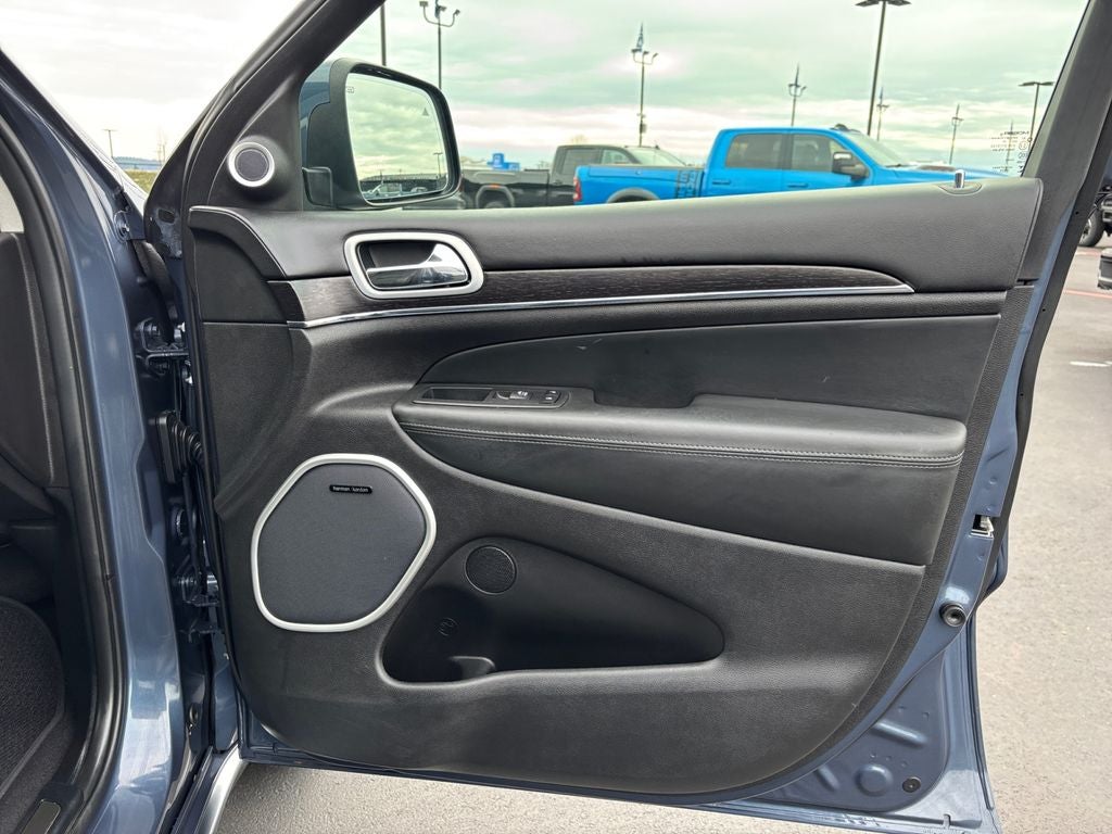 2020 Jeep Grand Cherokee Summit