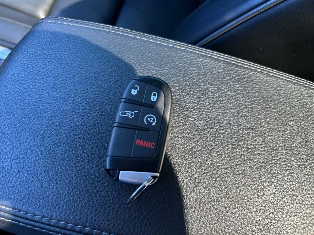 2019 Jeep Grand Cherokee Summit