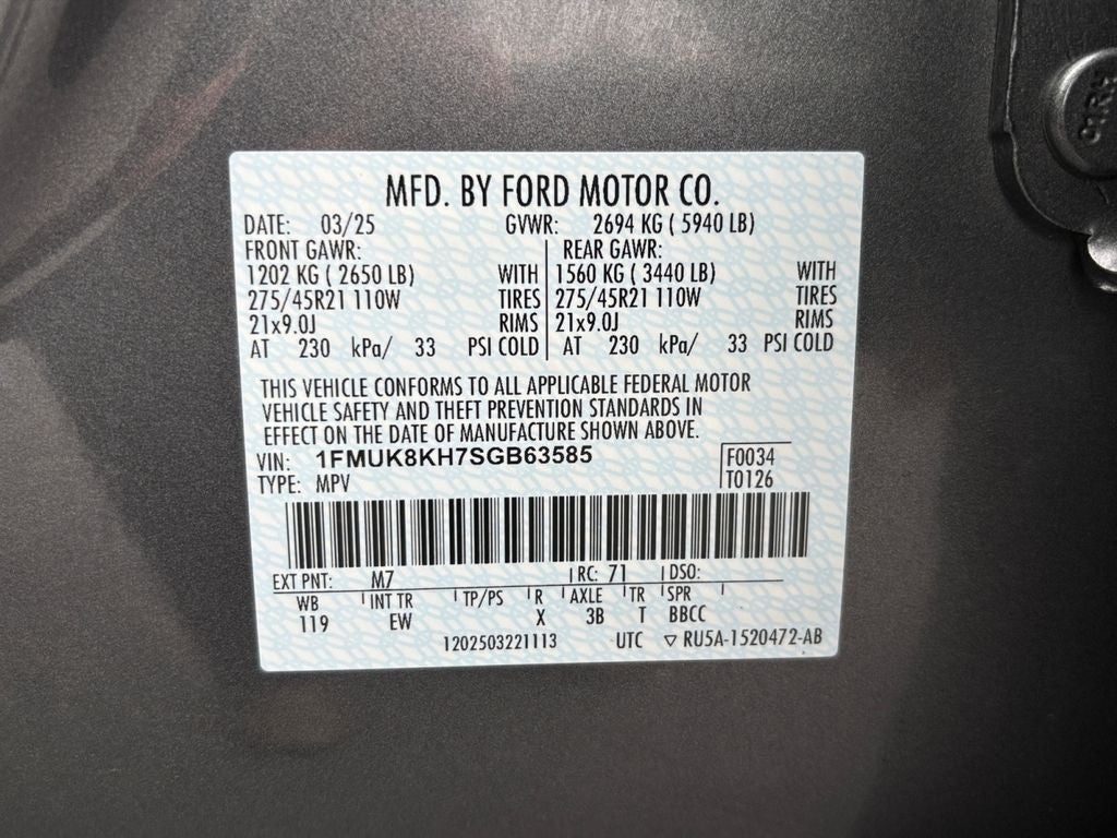 2025 Ford Explorer ST-Line