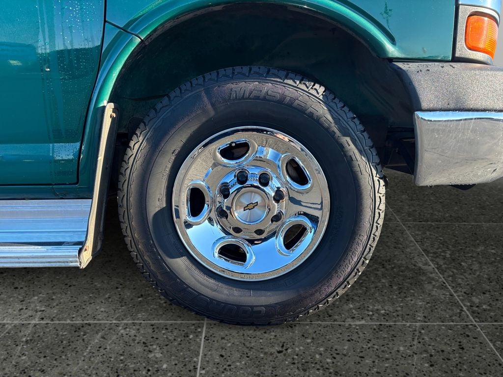 2007 Chevrolet Express Van G3500 Base