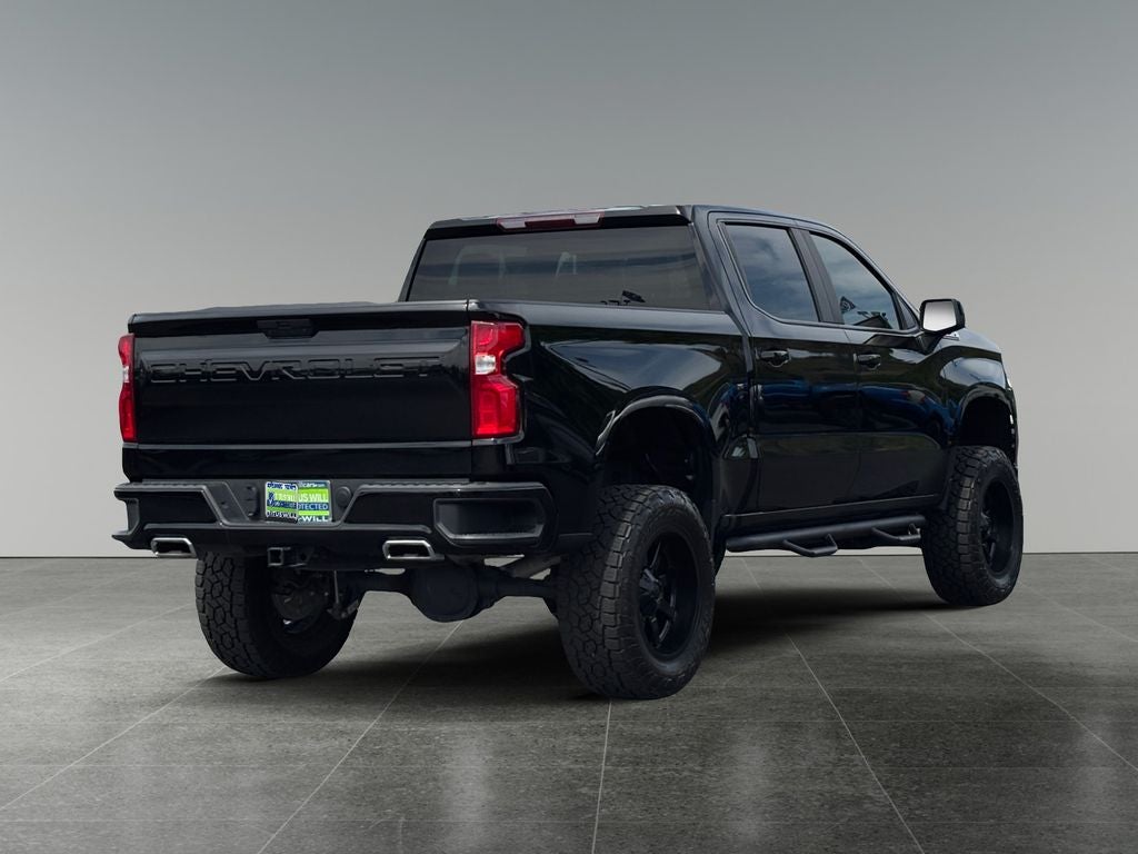 2022 Chevrolet Silverado 1500 LTD LT Trail Boss Lifted w/Wheel & Tire package