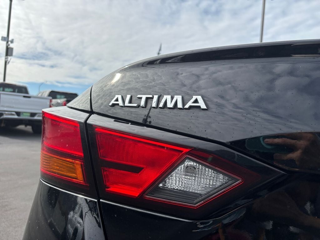 2021 Nissan Altima 2.5 SV