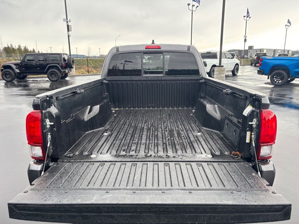 2022 Toyota Tacoma SR V6