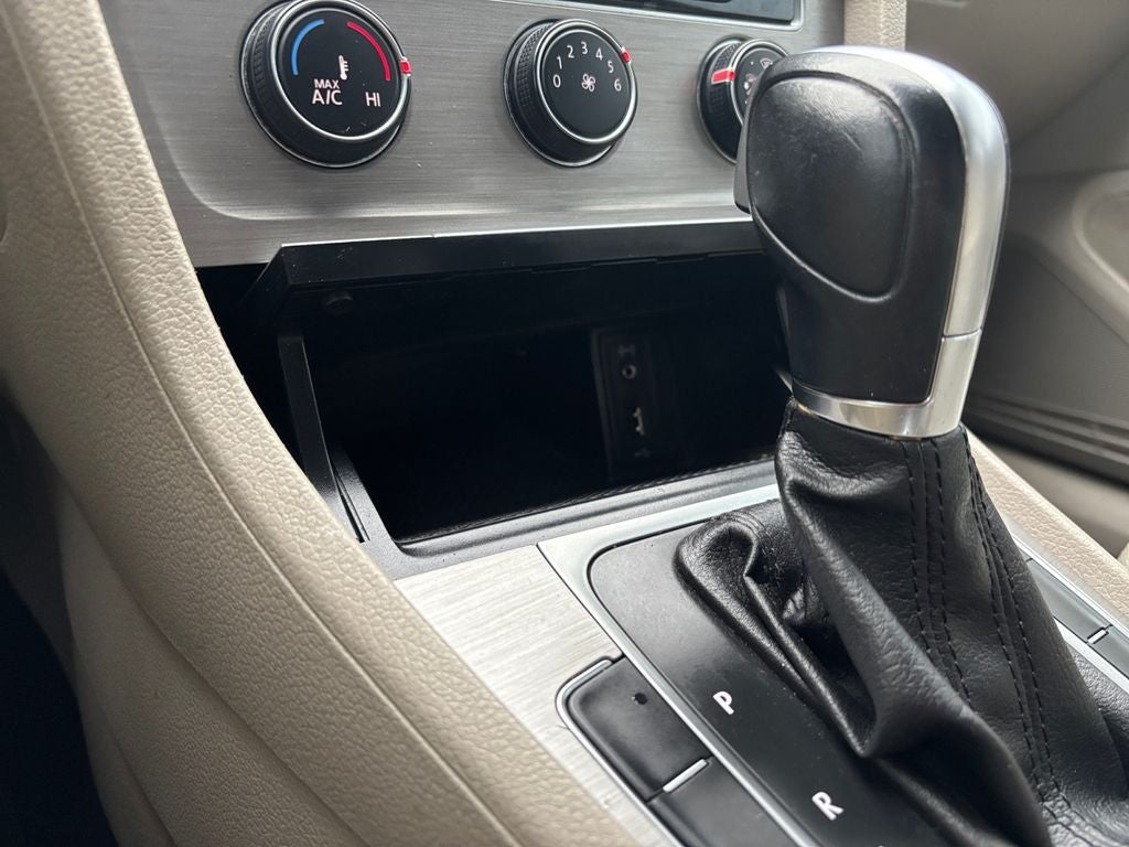 2017 Volkswagen Golf TSI S 4-Door