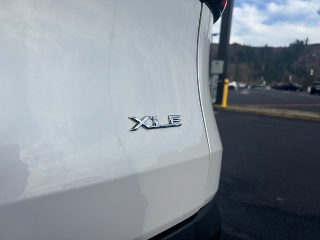 2024 Toyota Grand Highlander Hybrid XLE