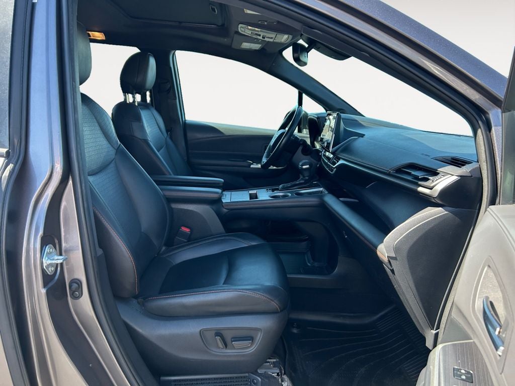 2021 Toyota Sienna XSE 7 Passenger