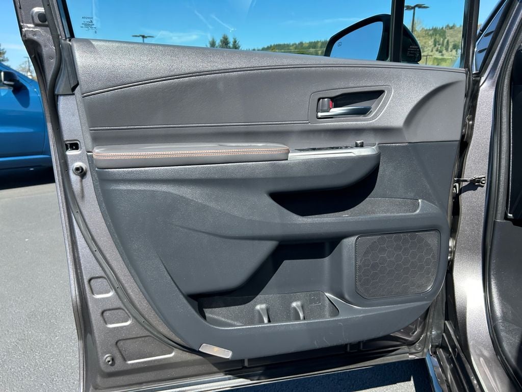 2021 Toyota Sienna XSE 7 Passenger
