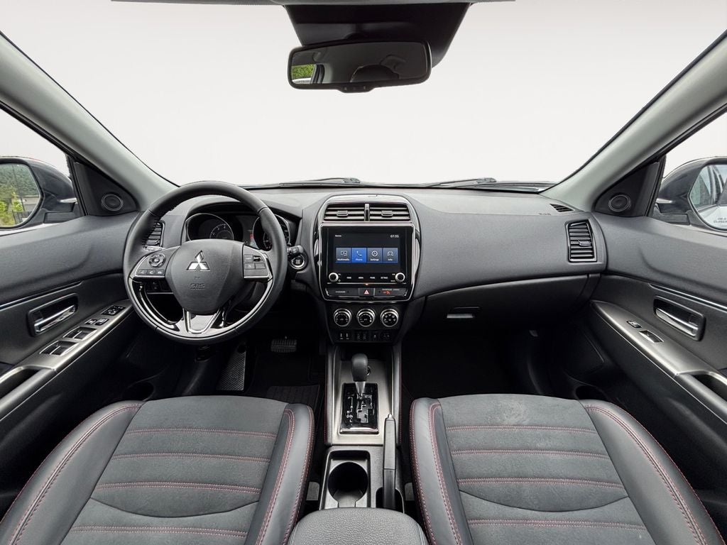 2025 Mitsubishi Outlander Sport 2.0 SE