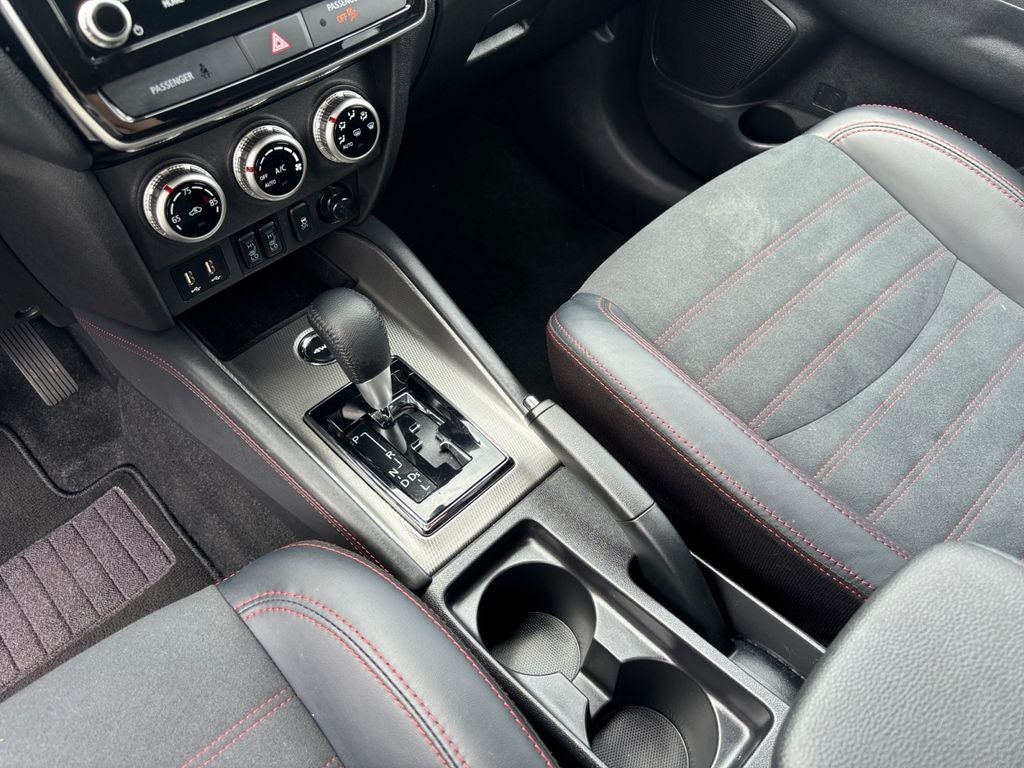2025 Mitsubishi Outlander Sport 2.0 SE