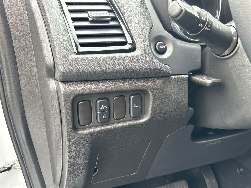2025 Mitsubishi Outlander Sport 2.0 SE