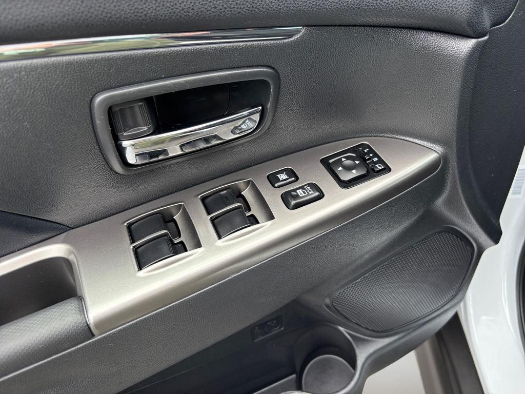 2025 Mitsubishi Outlander Sport 2.0 SE