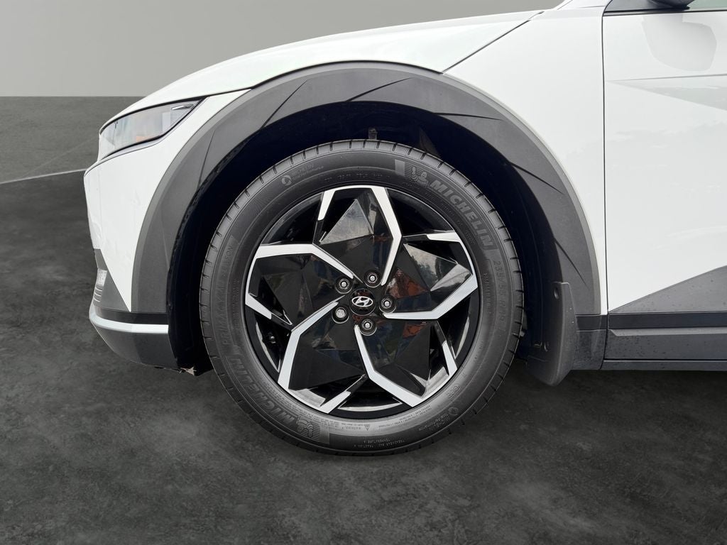 2024 Hyundai IONIQ 5 SE