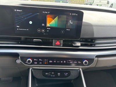 2025 Kia Carnival LXS